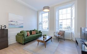 Dragon Suites - Edinburgh City Centre 1 Bed Apartment